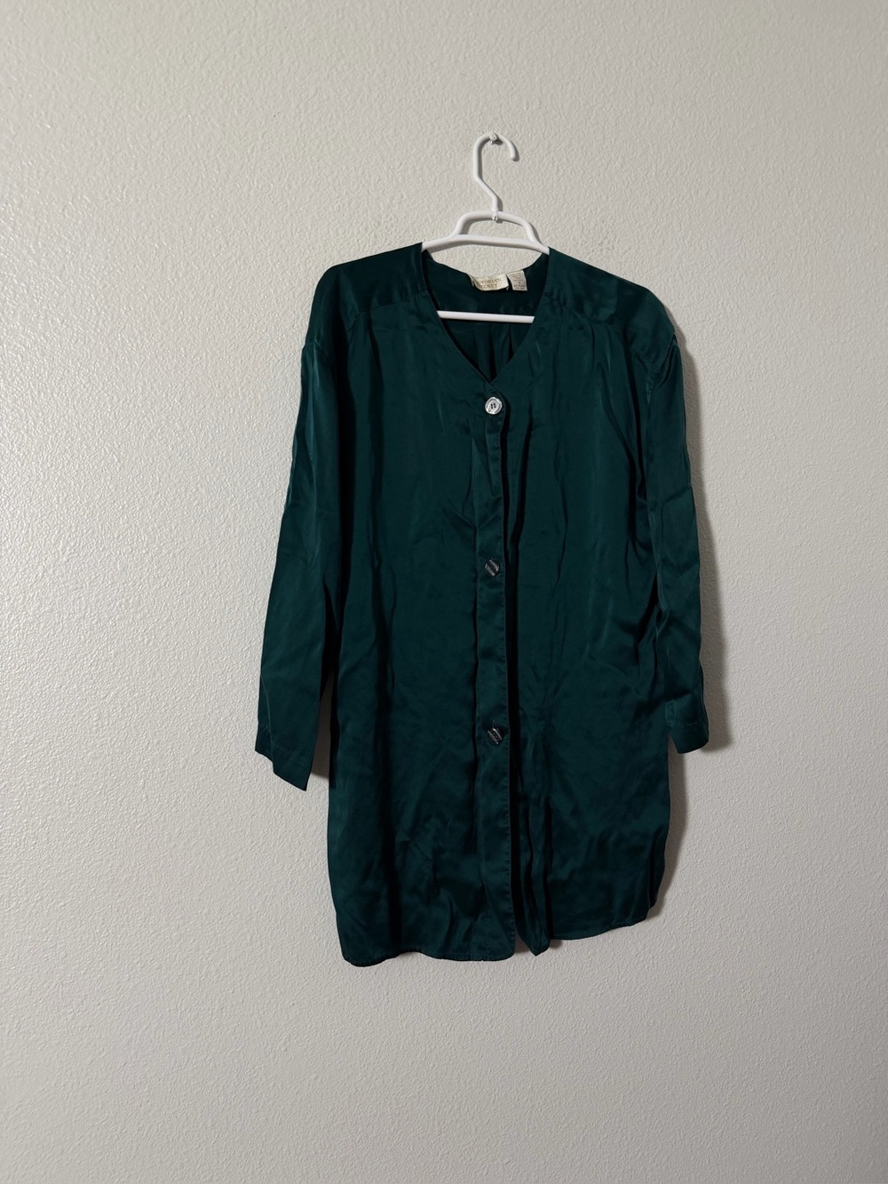 Victoria's Secret Teal Silk  V-Neck Button Front Top SZ M